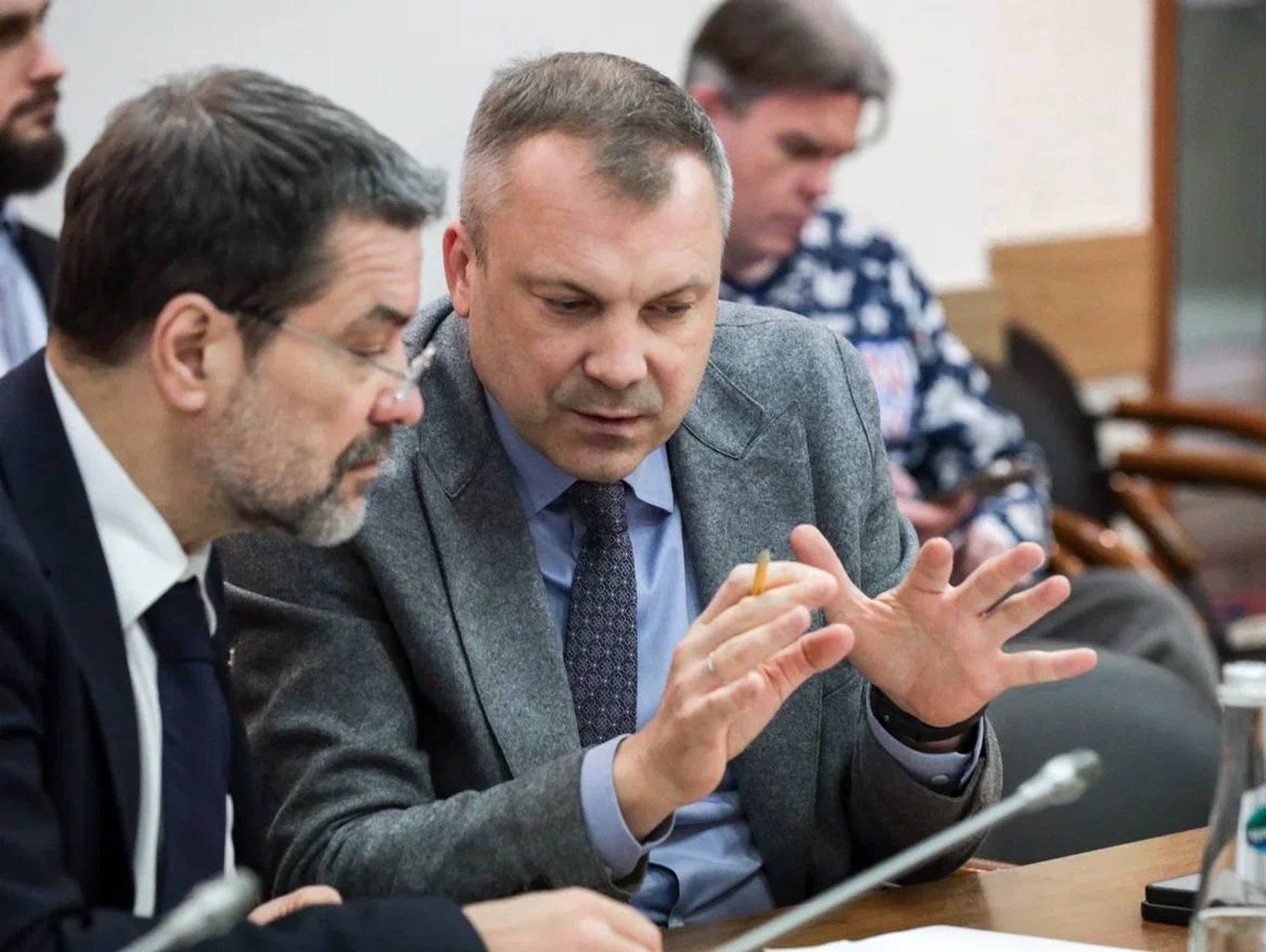 Евгений Попов